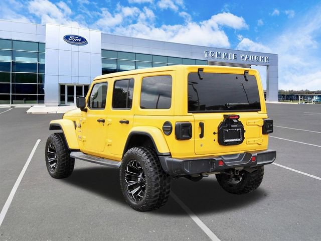 Used 2019 Jeep Wrangler Unlimited Sahara w/ Uconnect 4C Nav & Sound Group AWD/4WD image 2