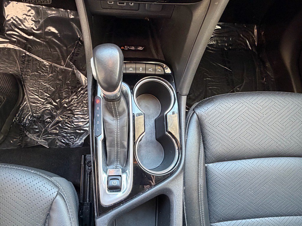 Used 2023 Buick Encore GX Essence w/ Advanced Technology Package AWD/4WD image 31