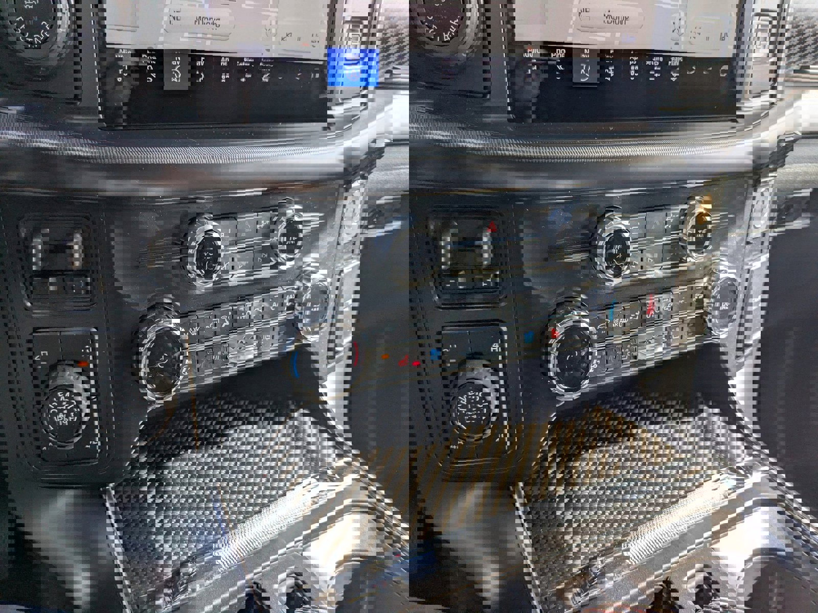 New 2025 Ford F150 Raptor AWD/4WD image 24