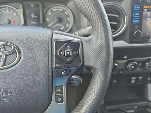 Used 2018 Toyota Tacoma TRD Off-Road image 17