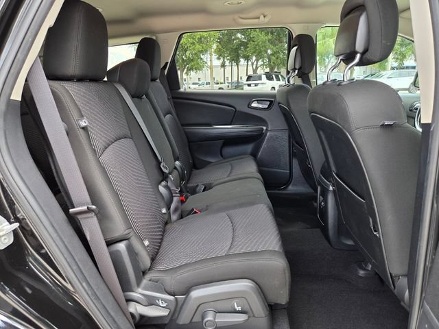 Used 2020 Dodge Journey SE w/ SE Popular Equipment Group FWD image 18