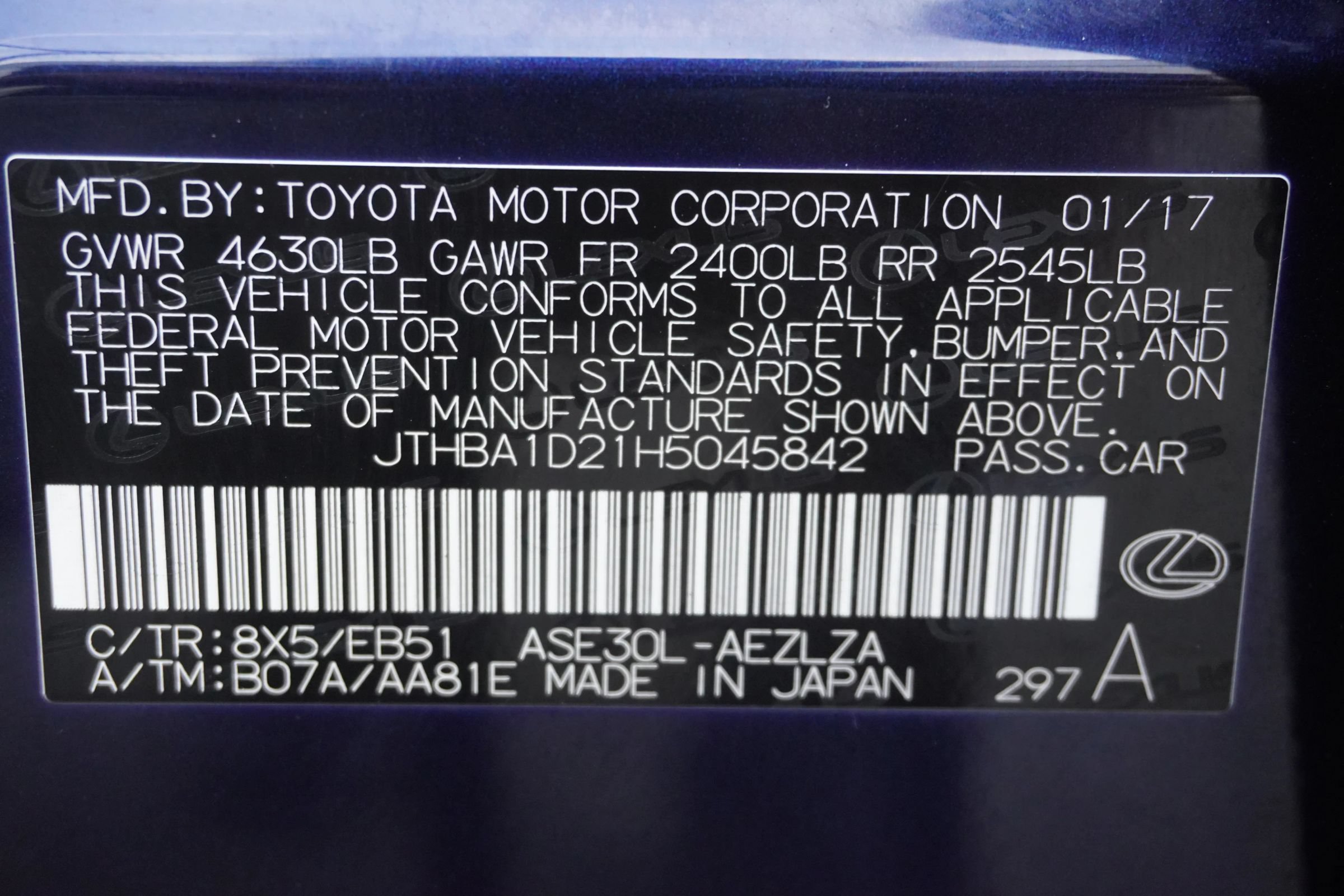 Used 2017 Lexus IS 200t w/ Premium Package RWD image 28