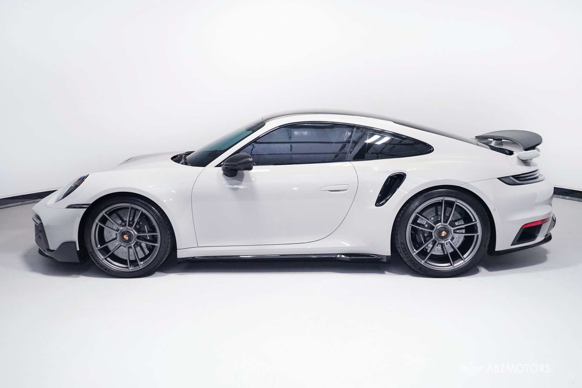 Used 2024 Porsche 911 Turbo S AWD/4WD image 4