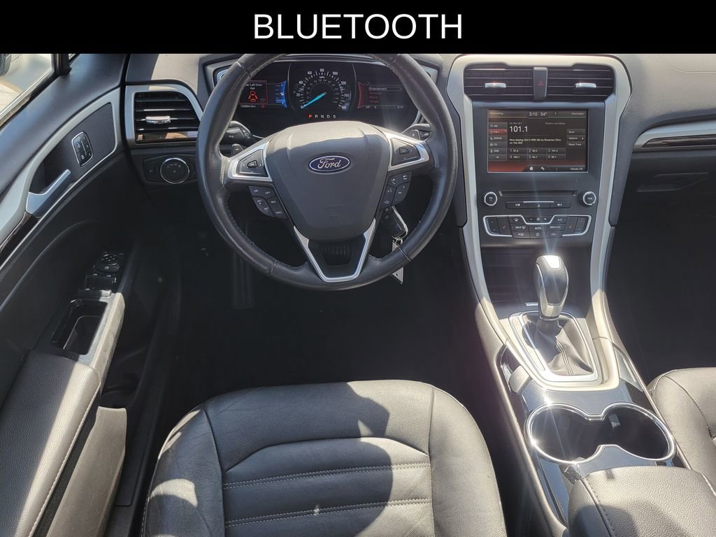 Used 2016 Ford Fusion SE w/ Equipment Group 202A image 8