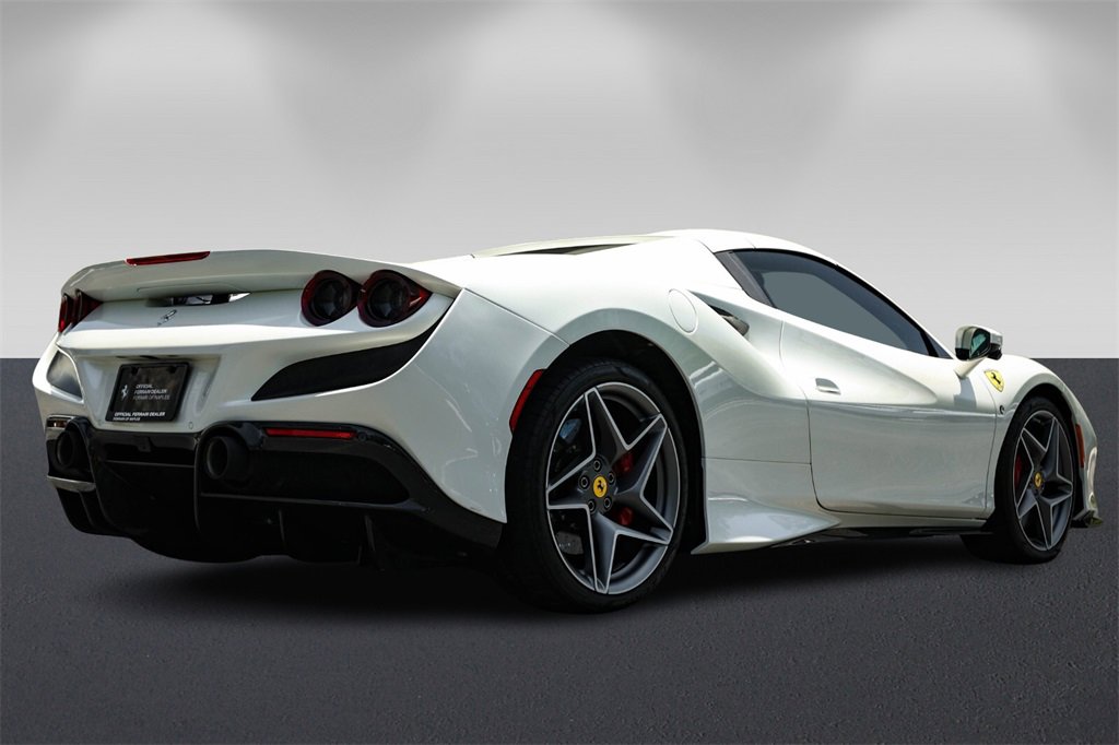 Certified 2022 Ferrari F8 Tributo image 10