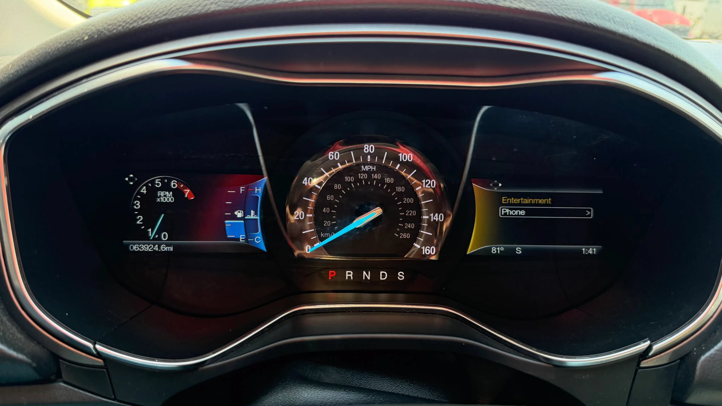 Used 2018 Ford Fusion SE w/ Fusion SE Technology Package FWD image 9