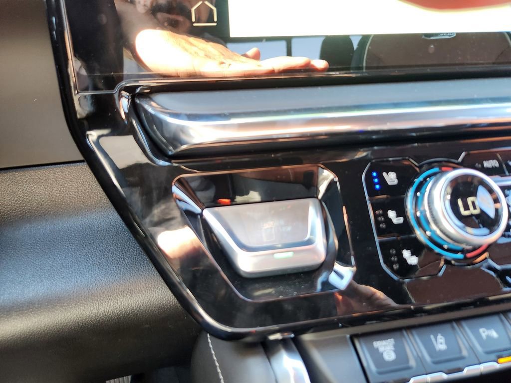 New 2026 GMC Sierra 3500 Denali Ultimate image 15