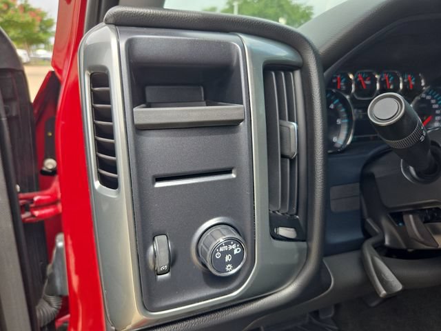 Used 2018 Chevrolet Silverado 1500 LT w/ Texas Edition RWD image 16