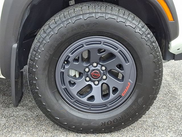 Used 2025 Nissan Frontier PRO-4X w/ Pro Convenience Package image 11