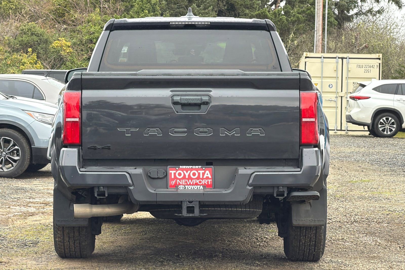 Used 2025 Toyota Tacoma TRD Sport AWD/4WD image 5