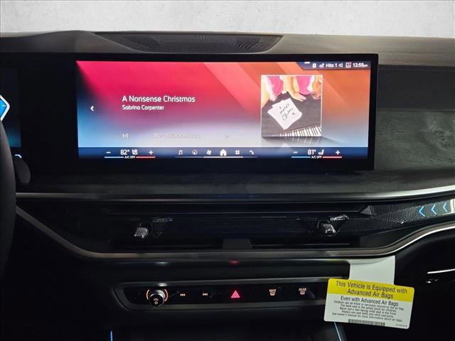 Used 2026 BMW X5 xDrive50e w/ Parking Assistance Package image 11