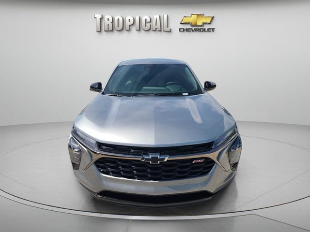 New 2026 Chevrolet Trax RS w/ Driver Confidence Package FWD image 8
