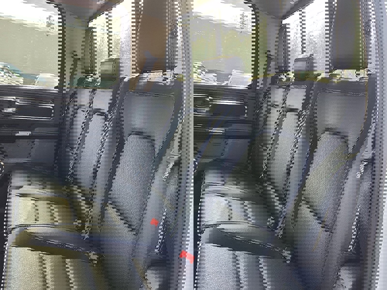 Used 2021 RAM 1500 Laramie image 17