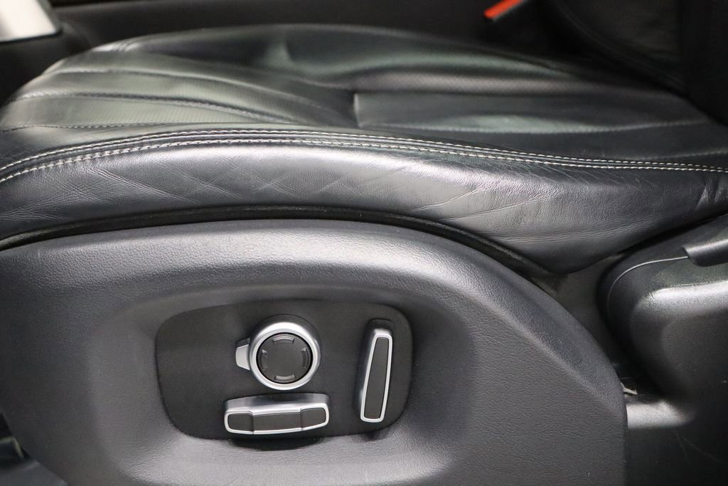 Used 2017 Land Rover Range Rover Autobiography image 23