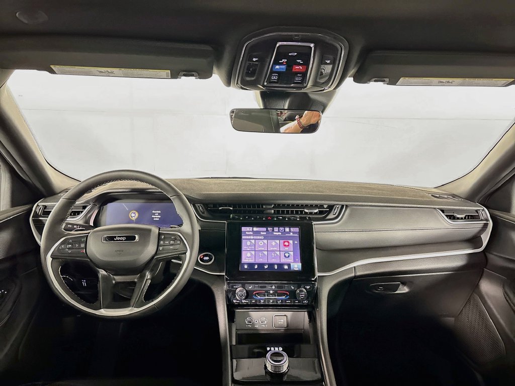 New 2026 Jeep Grand Cherokee Laredo X AWD/4WD image 12