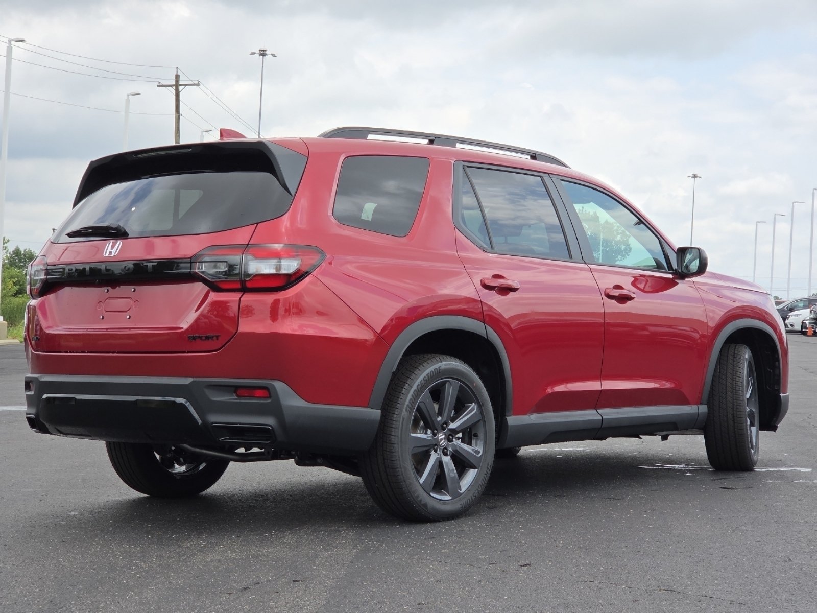 New 2026 Honda Pilot Sport image 17