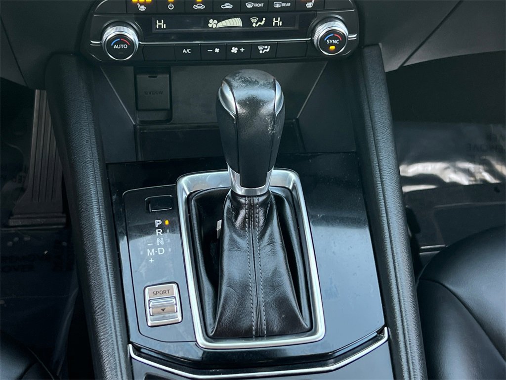 Used 2019 MAZDA CX-5 Touring image 25