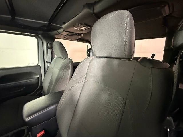 Used 2022 Jeep Wrangler Sport S image 6