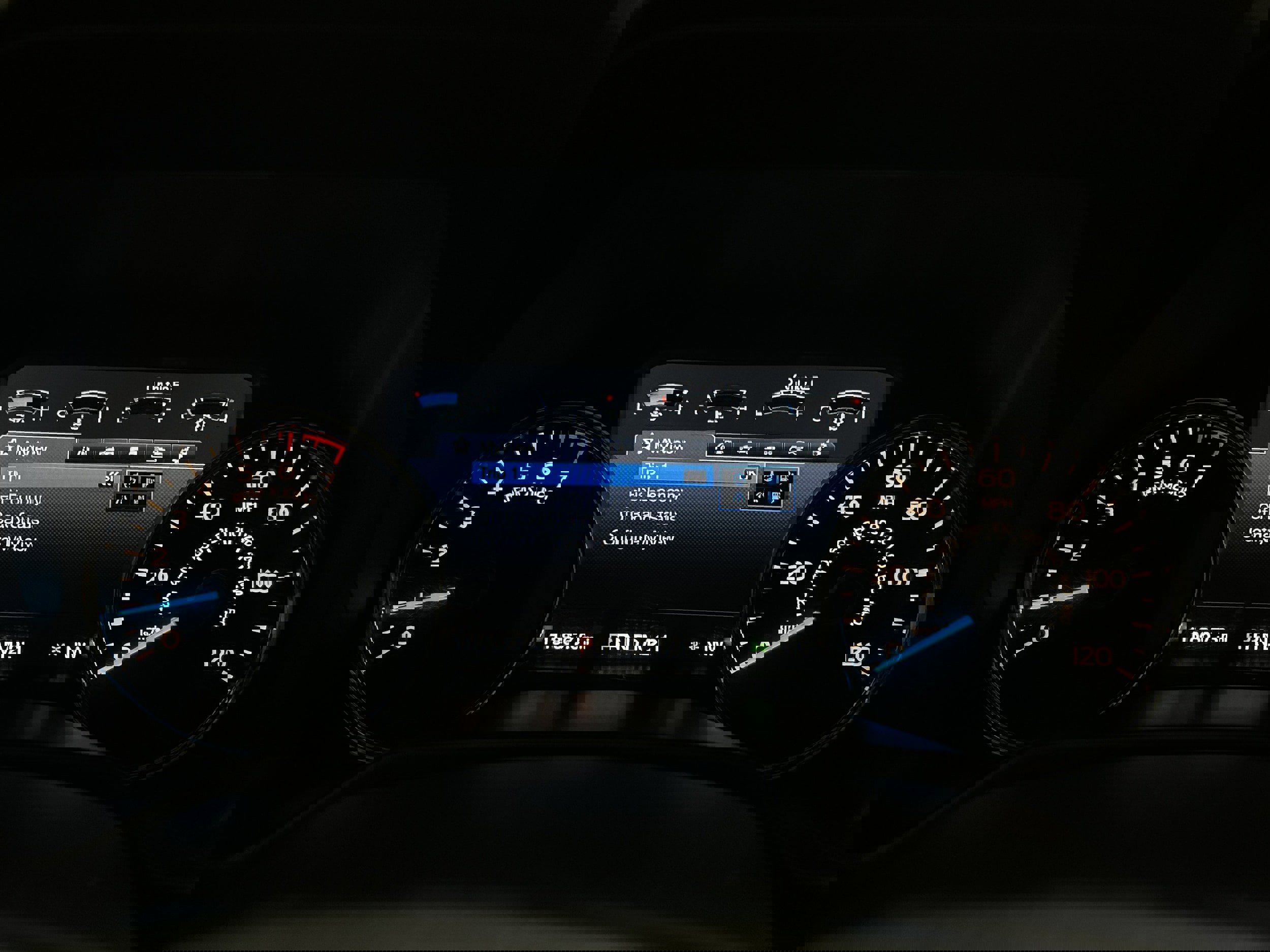 Used 2016 Ford F150 Lariat w/ Equipment Group 502A Luxury image 9