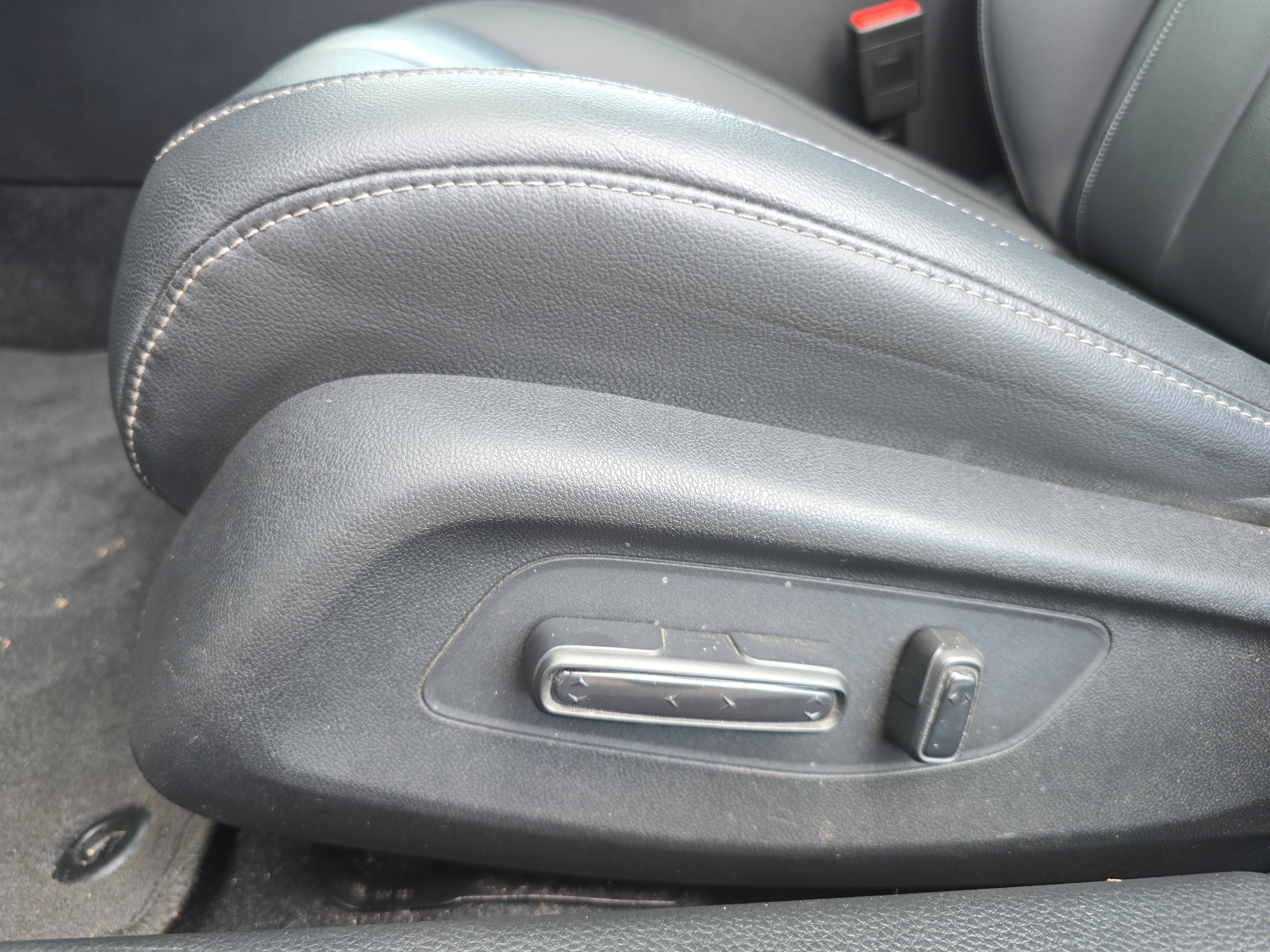 Used 2023 Acura Integra A-Spec image 28