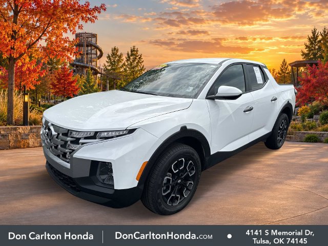 Used 2024 Hyundai Santa Cruz SE FWD image 3