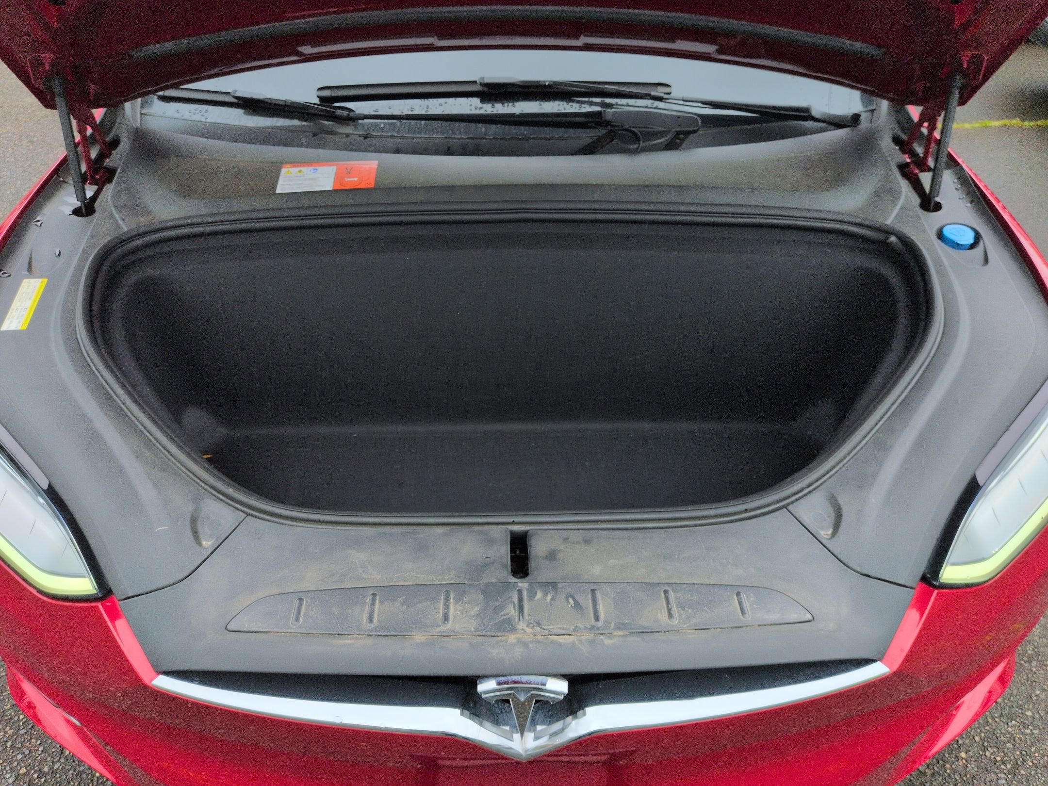 Used 2016 Tesla Model X 90D image 30