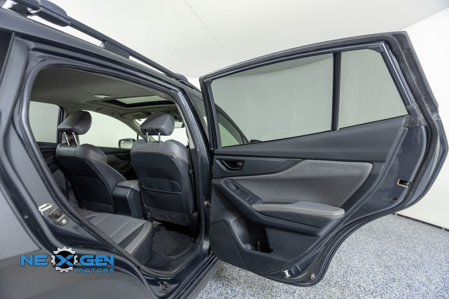 Used 2022 Subaru Crosstrek 2.5i Sport w/ Moonroof Package AWD/4WD image 35