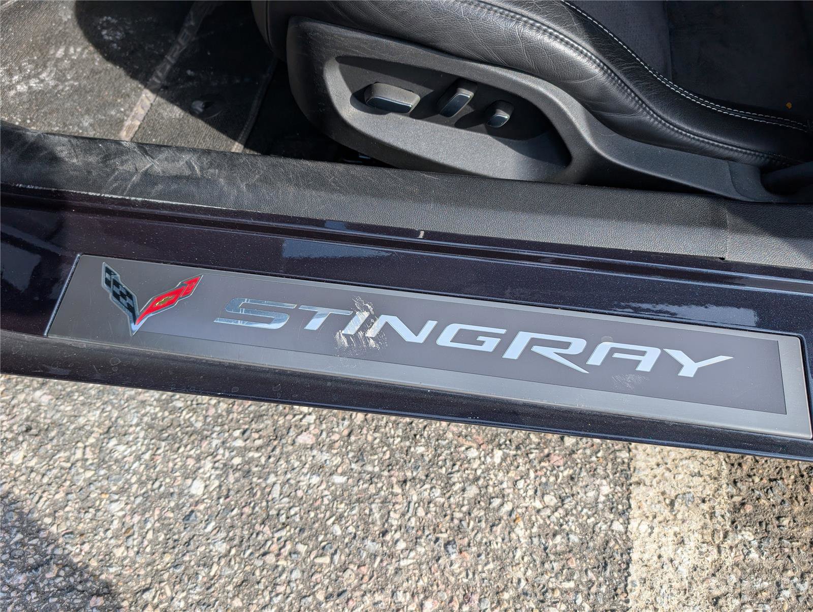 Used 2014 Chevrolet Corvette Stingray Convertible w/ 2LT Preferred Equipment Group image 17