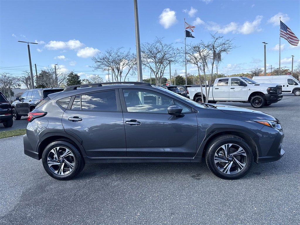 Used 2024 Subaru Crosstrek 2.0i Premium image 2