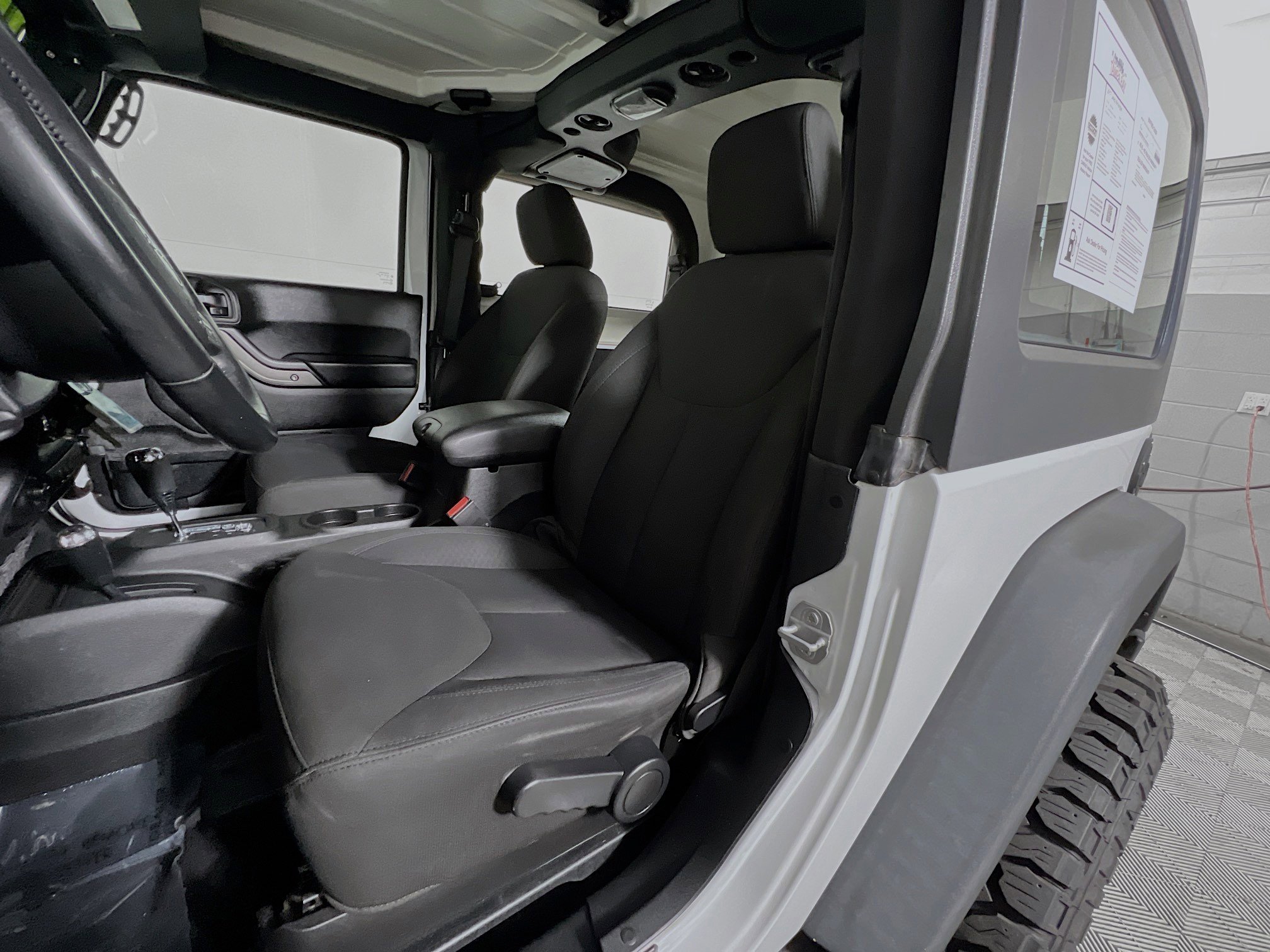 Used 2017 Jeep Wrangler Sport image 15