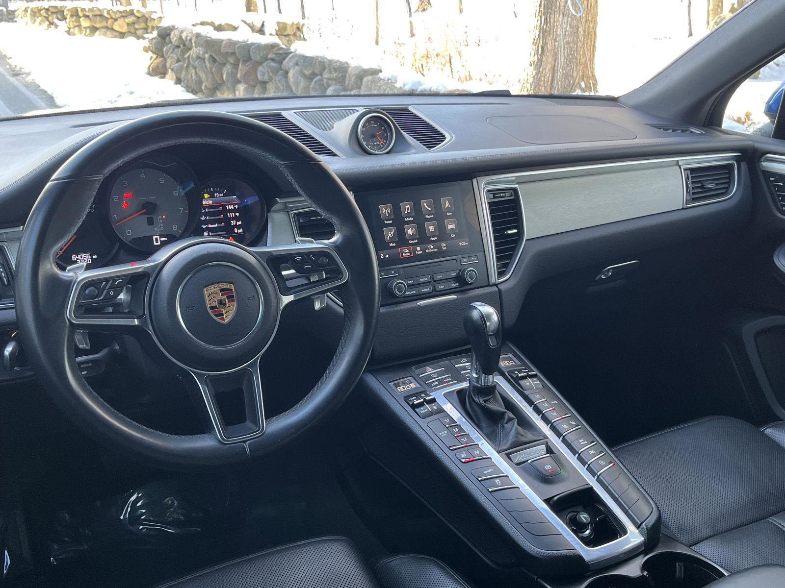 Used 2017 Porsche Macan S image 15