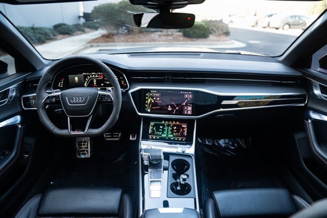 Used 2022 Audi RS 6 image 22