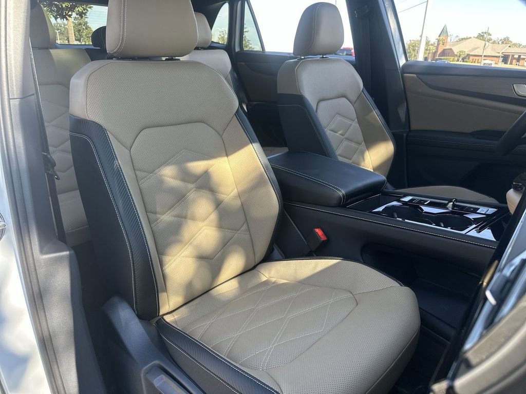 New 2026 Volkswagen Atlas Cross Sport SE image 26