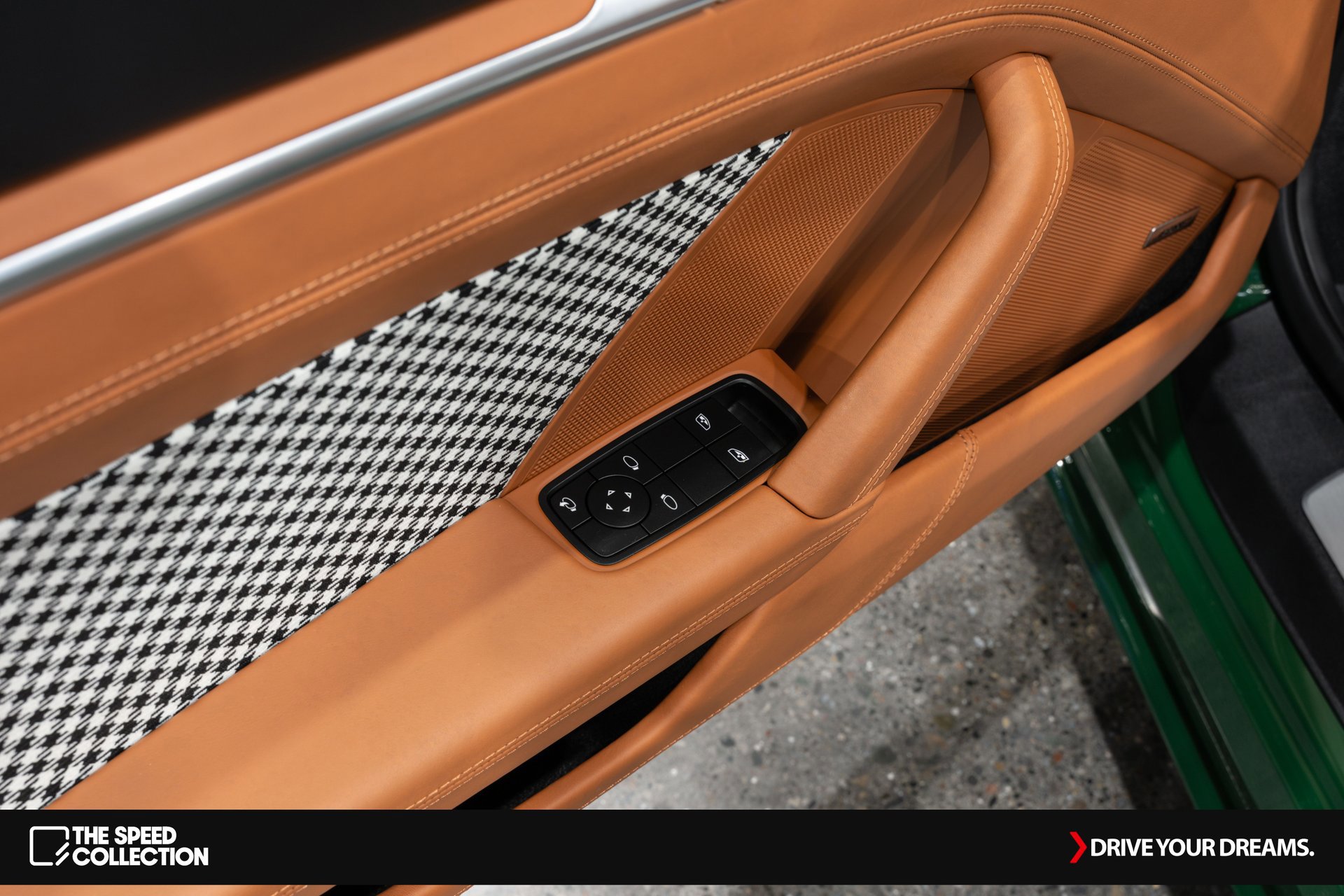 Used 2024 Porsche 911 Turbo S image 11