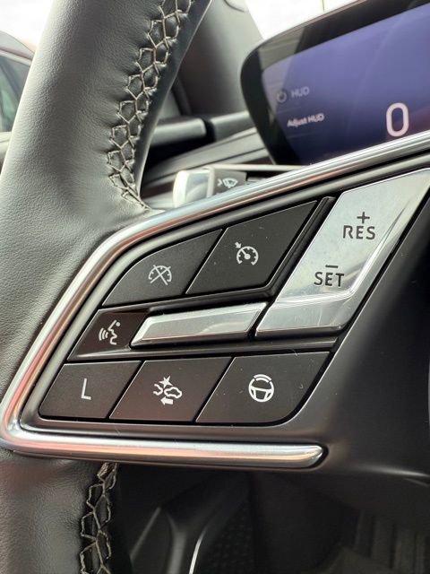 Used 2025 Buick Enclave Avenir w/ Super Cruise Package image 47