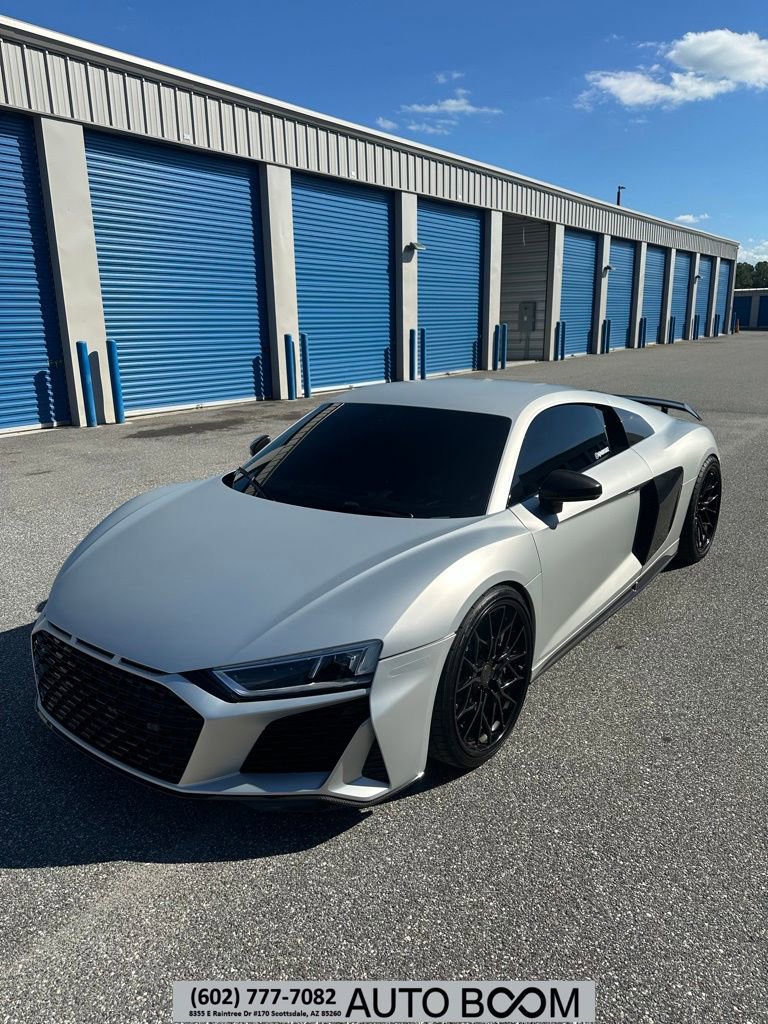 Used 2017 Audi R8 V10 plus