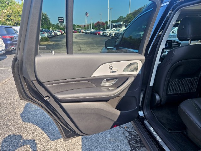 Certified 2024 Mercedes-Benz GLS 450 4MATIC image 29