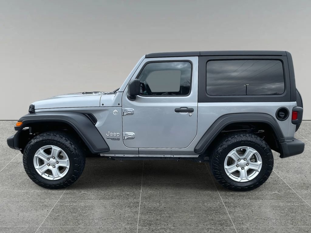 Used 2020 Jeep Wrangler Sport AWD/4WD image 2