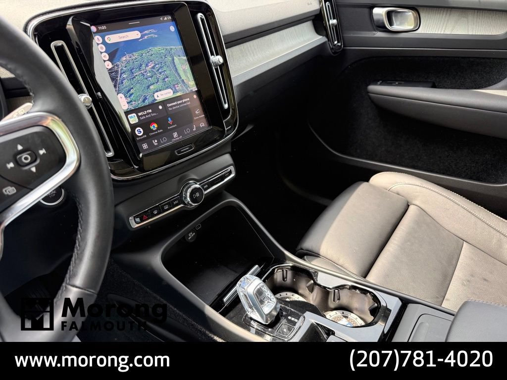 Used 2023 Volvo XC40 B5 Plus w/ Driver Assist Package AWD/4WD image 38