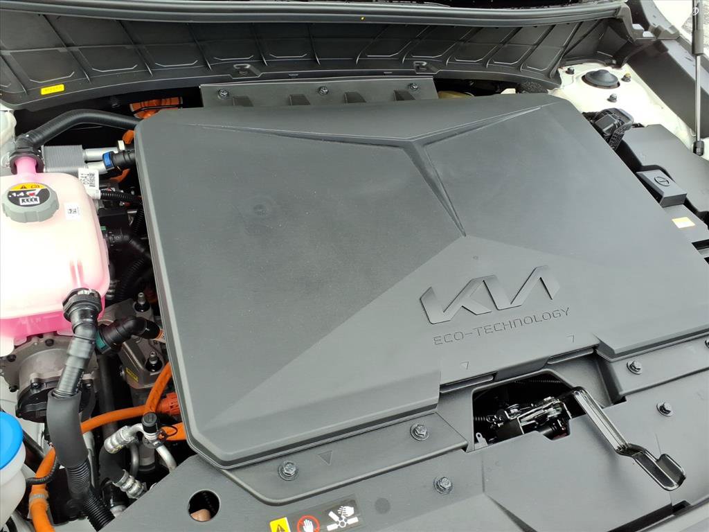 New 2026 Kia Niro Wind w/ Wind Preserve Package FWD image 13