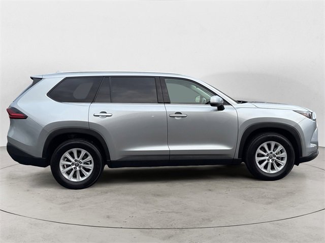 Used 2025 Toyota Grand Highlander AWD image 6
