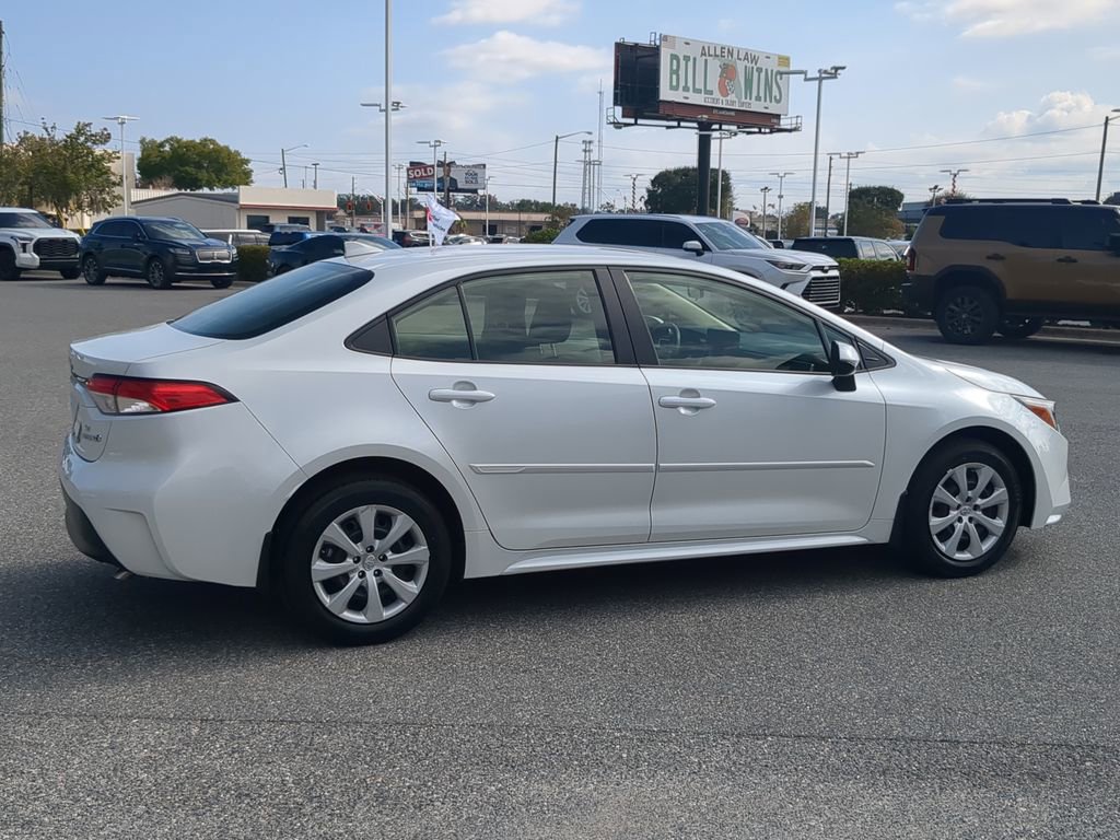 Used 2024 Toyota Corolla LE image 13