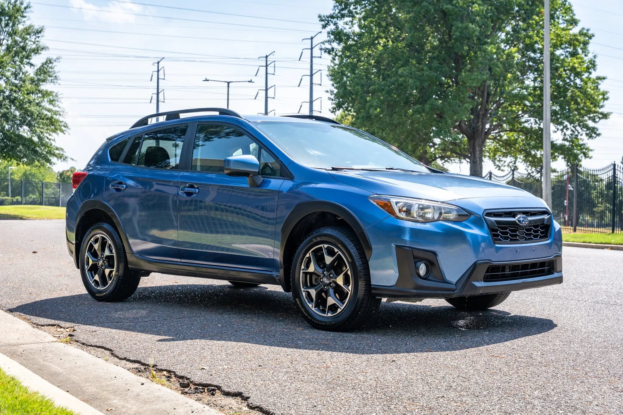 Used 2020 Subaru Crosstrek 2.0i Premium w/ Moonroof Package 1 AWD/4WD image 4