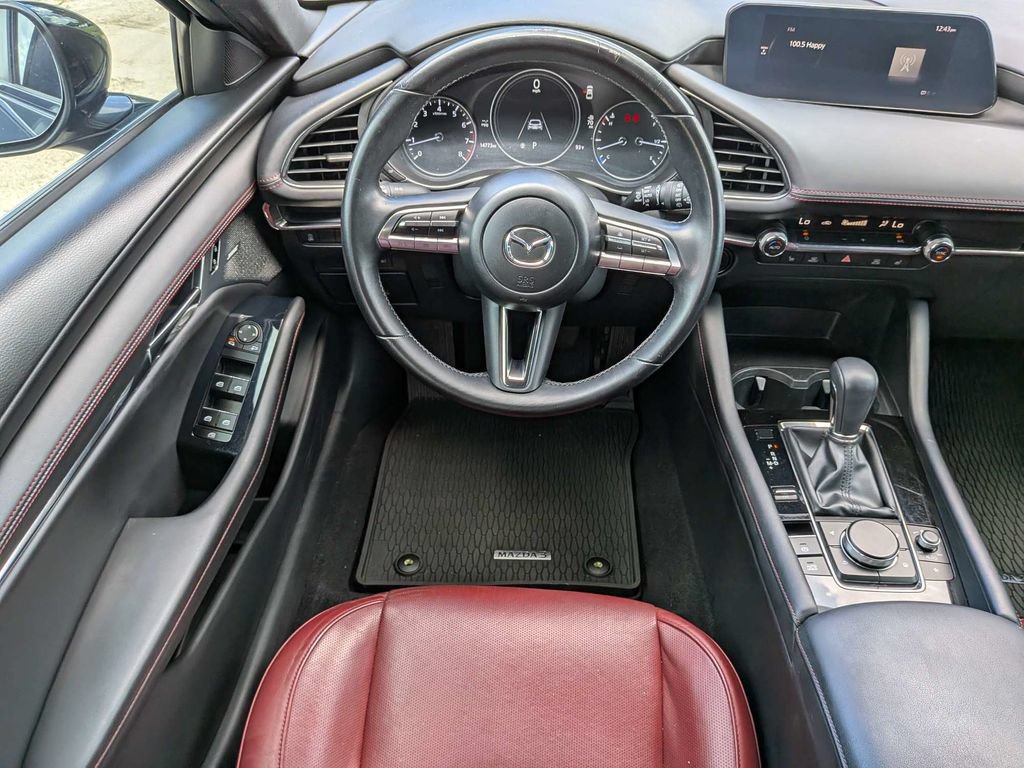 Used 2023 MAZDA MAZDA3 s FWD image 16