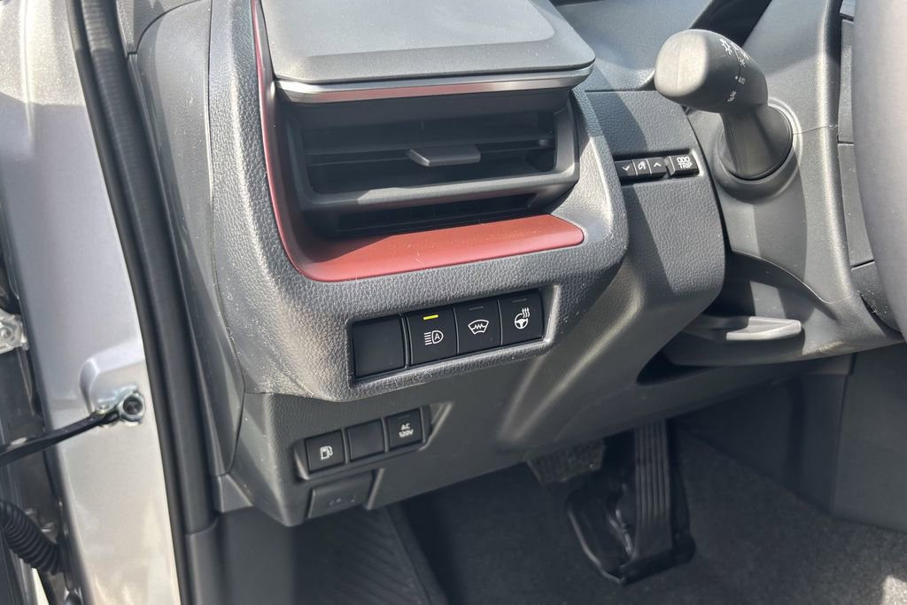 New 2026 Toyota Prius Plug-In Hybrid image 12