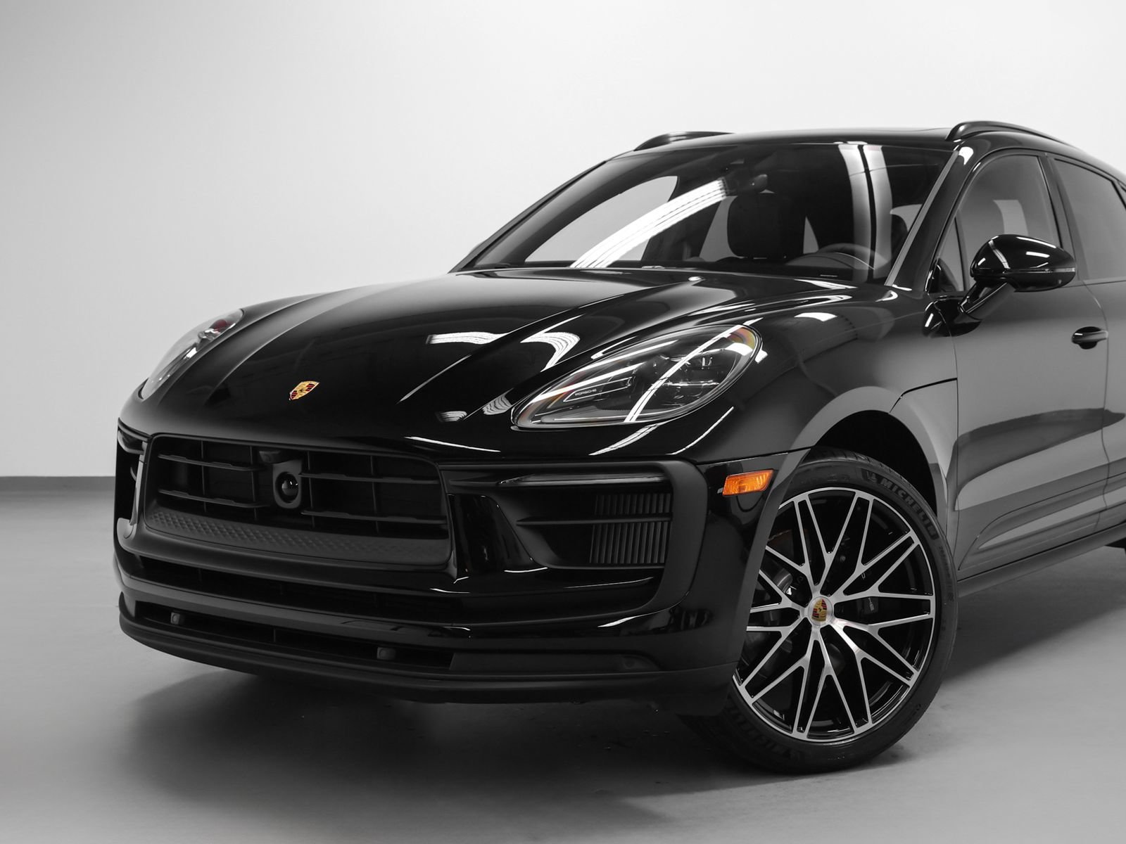 New 2026 Porsche Macan S AWD/4WD image 6