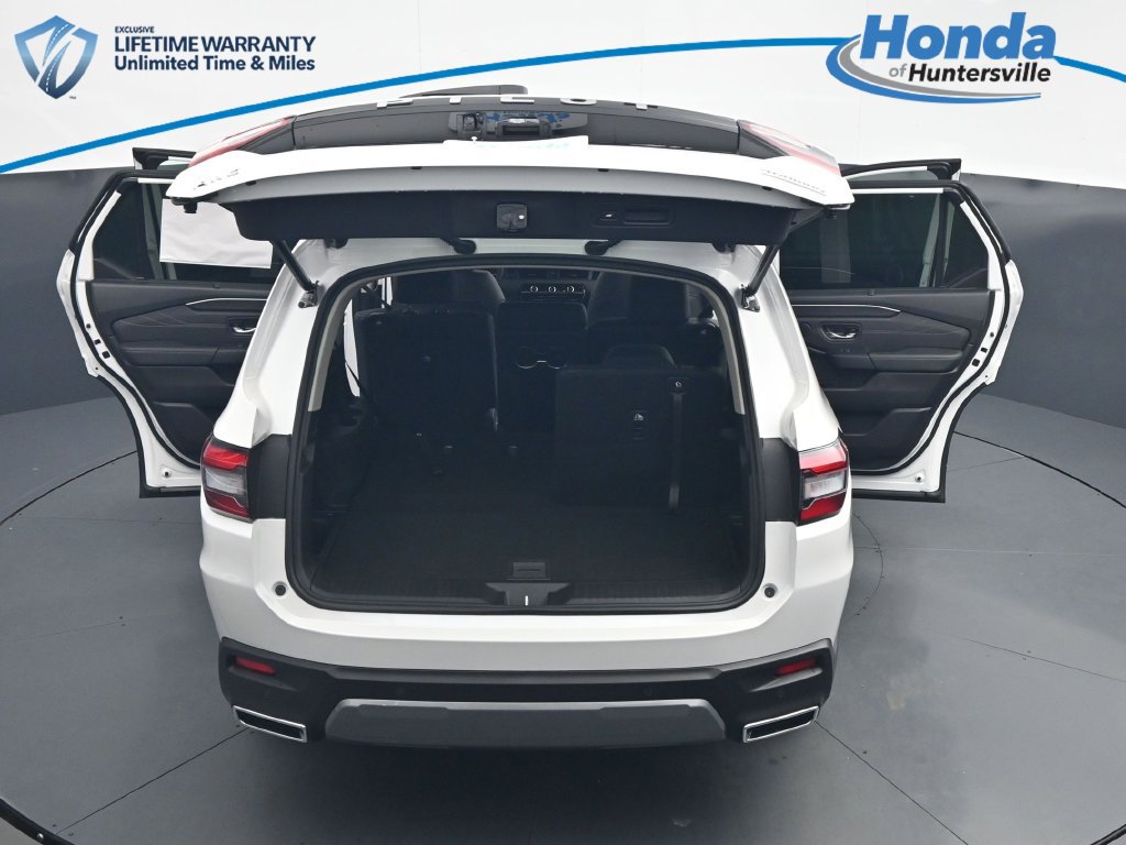 New 2026 Honda Pilot Touring image 69