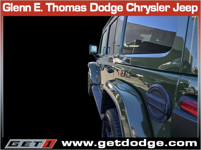 Certified 2022 Jeep Wrangler Unlimited Sahara AWD/4WD image 9