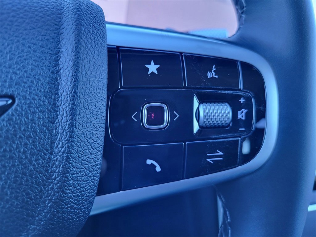 New 2026 Genesis GV80 2.5T Advanced image 17