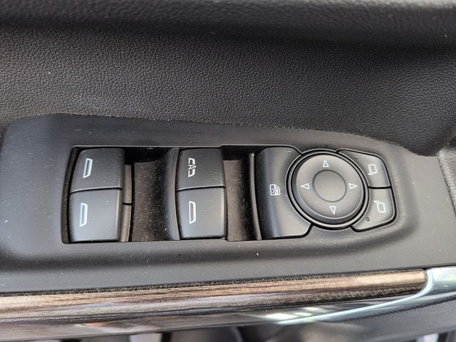 Used 2021 Chevrolet Silverado 1500 LT AWD/4WD image 15